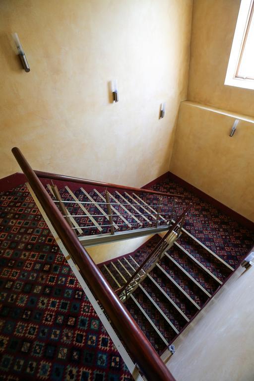 Hotel Albatross Рига Екстериор снимка