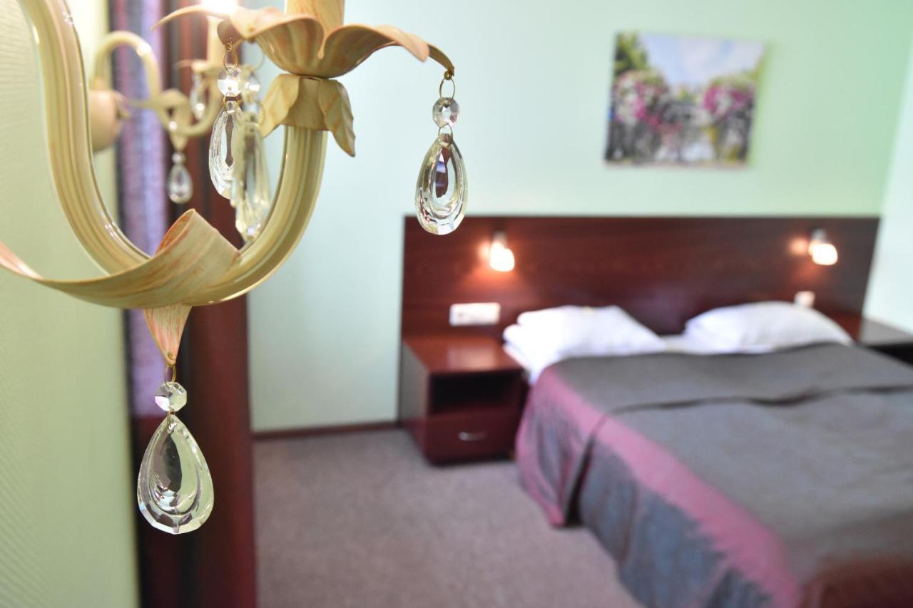 Hotel Albatross Рига Екстериор снимка